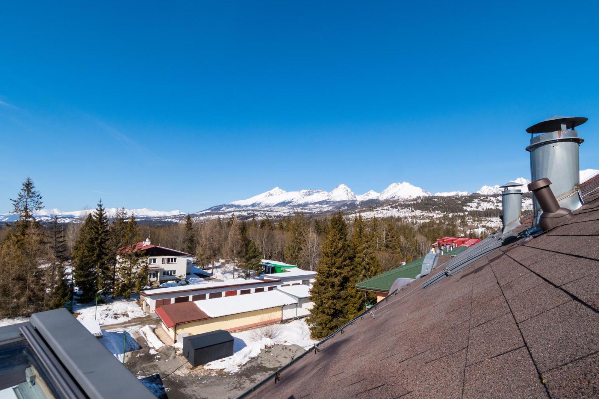 Sherpa'S Hostel High Tatras Štrbské Pleso Екстериор снимка