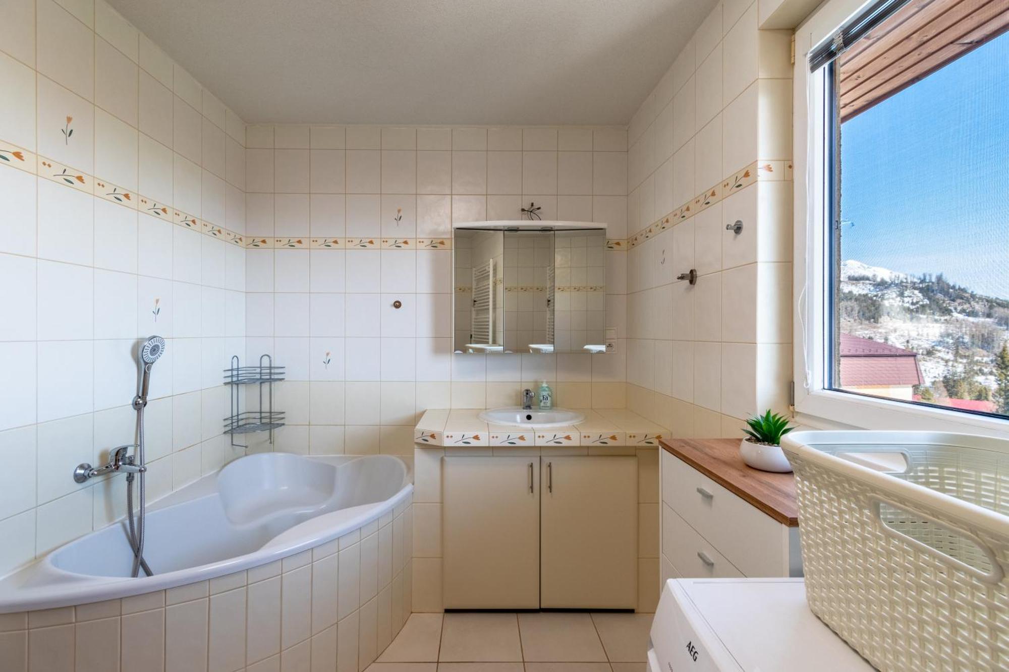 Sherpa'S Hostel High Tatras Štrbské Pleso Екстериор снимка